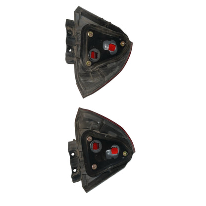 Par_de_stops_usados_originales_para_Honda_Civic_2001_-_2005_trasero
