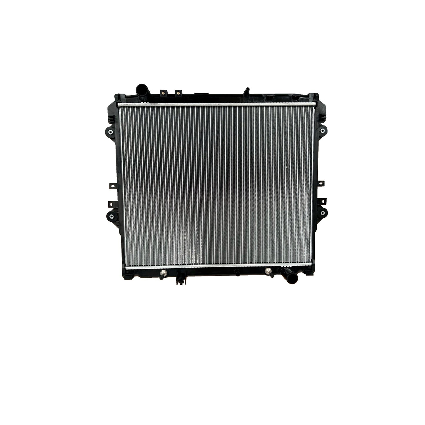 Radiador de Agua Toyota Hilux 2.4 2.8 MT Fortunner 2.8 MT 2016 - 2022
