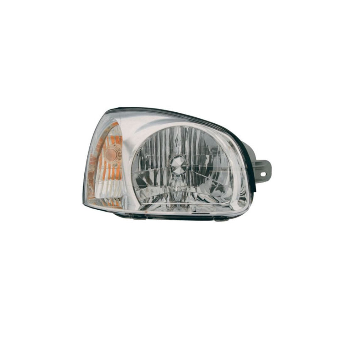 Silvin derecho para Hyundai Santa Fe 2000 al 2006, en excelente estado y listo para instalar. Iluminación clara, buen cuerpo y encajes firmes. Ideal para reemplazo rápido y sin complicaciones.