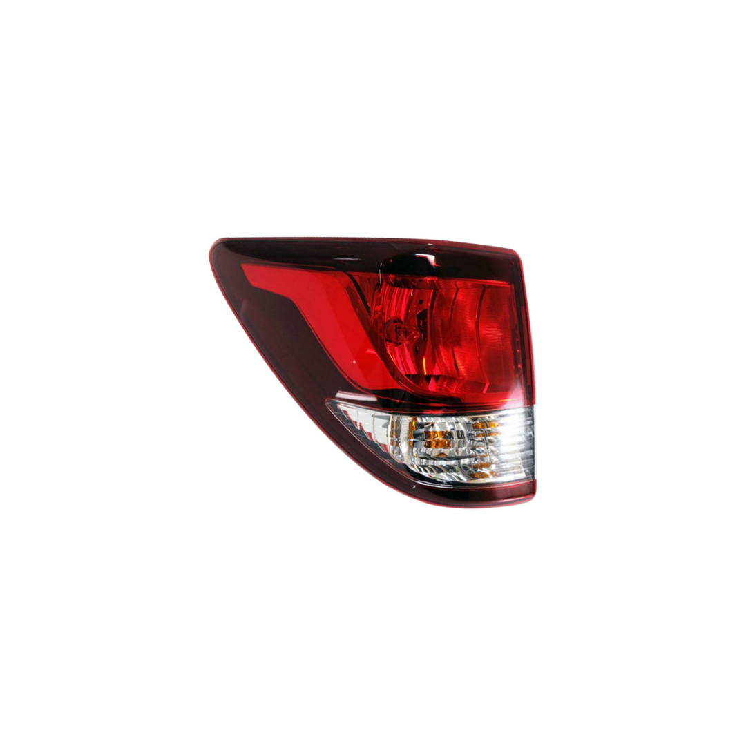 Mejora la apariencia y seguridad de tu Mazda BT-50 Pro con este stop trasero izquierdo de fondo oscuro. Diseñado para un ajuste preciso y acabado de alta calidad, ideal para reemplazar piezas dañadas o darle un estilo más moderno a tu pickup.

Características:
✅ Lado izquierdo (piloto)
✅ Fondo oscuro deportivo
✅ Compatible con Mazda BT-50 Pro 2015-2022
✅ Excelente ajuste y durabilidad
✅ Instalación directa

Palabras clave SEO:
Stop Izquierdo Mazda BT50 Pro, Stop Fondo Oscuro BT50, Luz Trasera Mazda BT50 201